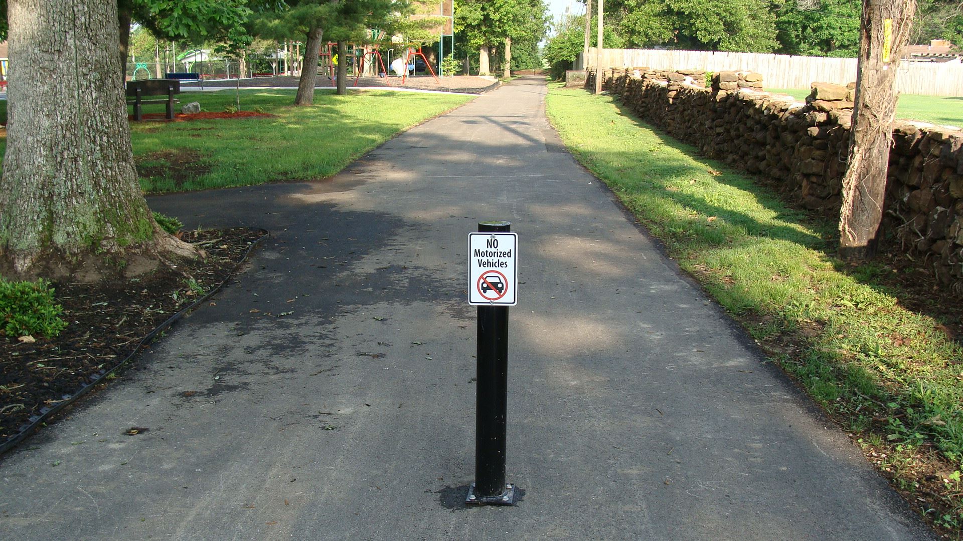 White Park no parking sign